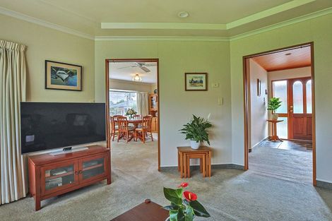 Photo of property in 6 Wilton Row, Taradale, Napier, 4112