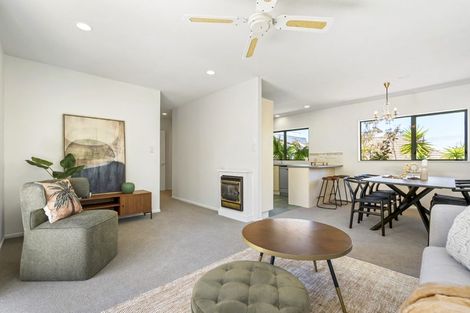 Photo of property in 3/182 Mokoia Road, Chatswood, Auckland, 0626