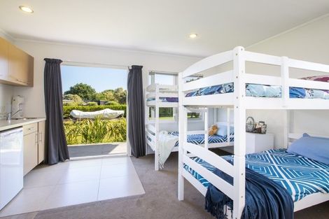 Photo of property in 70 Molesworth Drive, Mangawhai, 0505