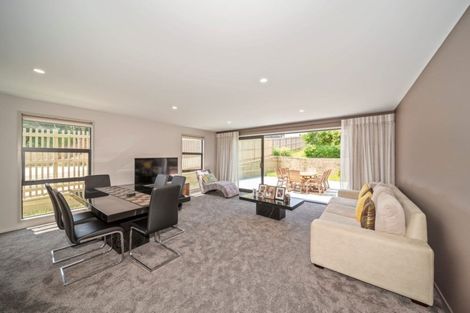 Photo of property in 3 Mackillop Way, Brooklands, New Plymouth, 4310