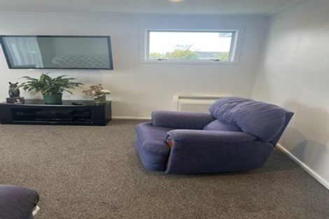 Photo of property in 16 Wingate Street, Redwood, Christchurch, 8051