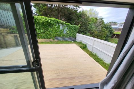 Photo of property in 7 Palmetto Place, Goodwood Heights, Auckland, 2105