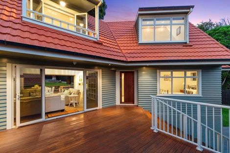 Photo of property in 58 Memorial Drive, Hamilton East, Hamilton, 3216