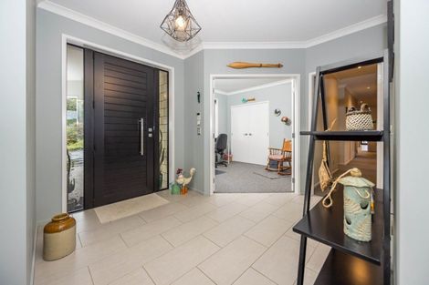 Photo of property in 32 Duval Way, Whatawhata, Hamilton, 3289