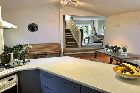 Photo of property in 36 Peter Terrace, Castor Bay, Auckland, 0620