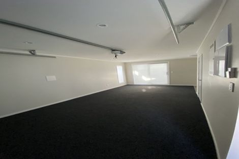 Photo of property in 19 Rue D' Amarres, Gulf Harbour, Whangaparaoa, 0930