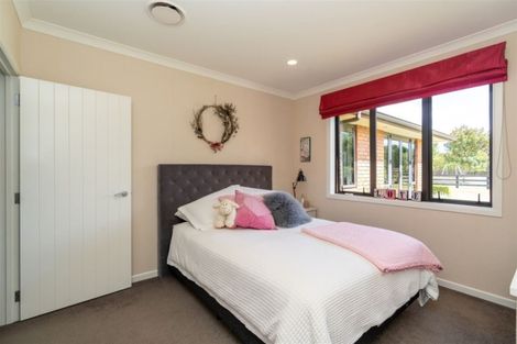 Photo of property in 6 Redwood Grove, Tamahere, Hamilton, 3283