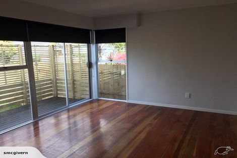 Photo of property in 32 Fairlight Place, Manurewa, Auckland, 2102