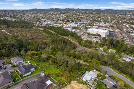 Photo of property in 103 Rangeview Road, Sunnyvale, Auckland, 0612