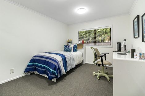 Photo of property in 2/13 Hororata Road, Hauraki, Auckland, 0622