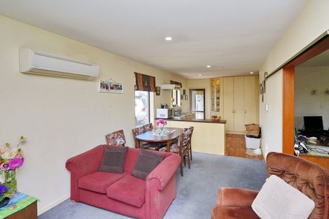 Photo of property in 8 Quebec Place, Wainoni, Christchurch, 8061