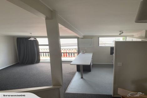 Photo of property in 8/21 Collins Avenue, Tawa, Wellington, 5028