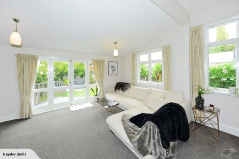 Photo of property in 124 Edward Avenue, Edgeware, Christchurch, 8013