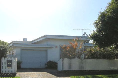 Photo of property in 5 Athlone Crescent, Boulcott, Lower Hutt, 5011