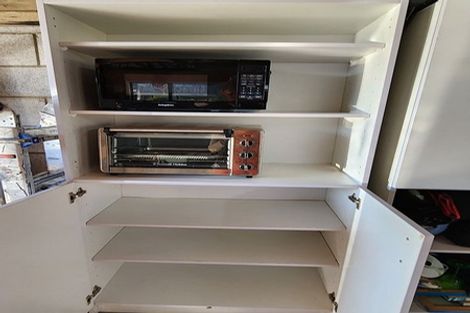 Photo of property in 5 Holgate Avenue, Herald Island, Auckland, 0618