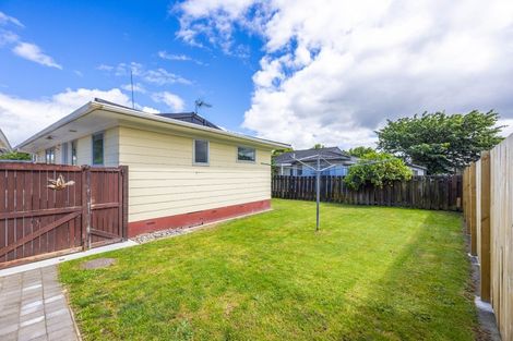 Photo of property in 35 Karen Crescent, Dinsdale, Hamilton, 3204