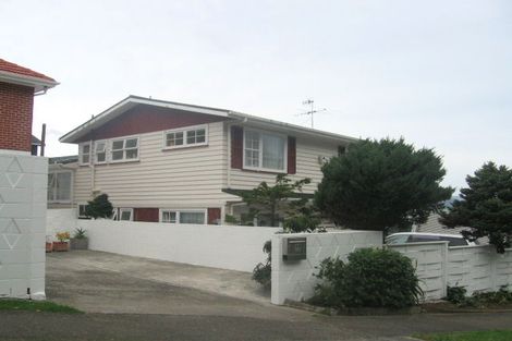 Photo of property in 52 Dowse Drive, Maungaraki, Lower Hutt, 5010