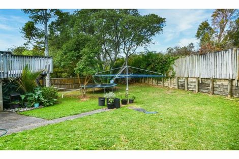 Photo of property in 20 Hartley Terrace, Massey, Auckland, 0614