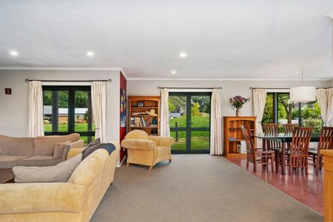 Photo of property in 2 Mathias Terrace, Arthurs Point, Queenstown, 9371