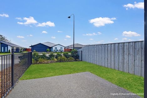Photo of property in 38 Crossley Avenue, Woodend, 7610