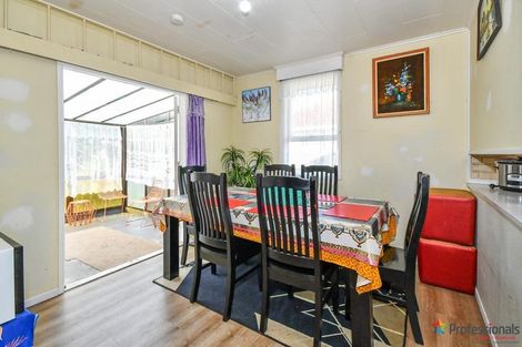 Photo of property in 35 Ashgrove Road, Mangere, Auckland, 2022