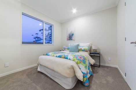 Photo of property in 13 Biokovo Street, Massey, Auckland, 0614