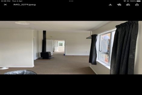 Photo of property in 560a Queen Street East, Levin, 5510