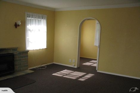 Photo of property in 15 Mana View Road, Paremata, Porirua, 5026