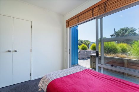 Photo of property in 113 Sands Crescent, Matarangi, Whitianga, 3592