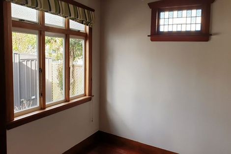 Photo of property in 276 Point Chevalier Road, Point Chevalier, Auckland, 1022