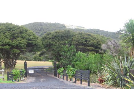 Photo of property in 100 Margaret Reeve Lane, Waiheke Island, 1971