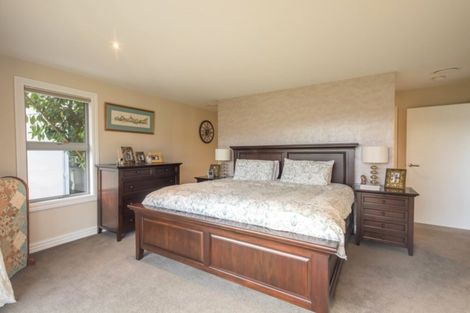 Photo of property in 9 Hollyhock Lane, Wanaka, 9305