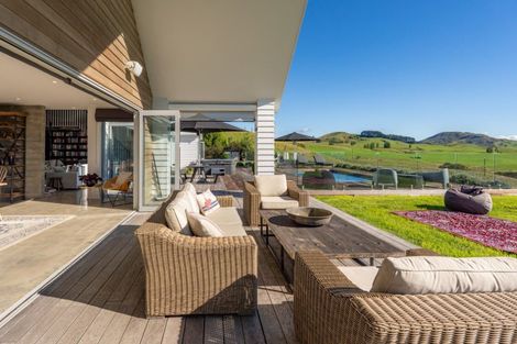 Photo of property in 1232 Taihape Road, Sherenden, Hastings, 4179