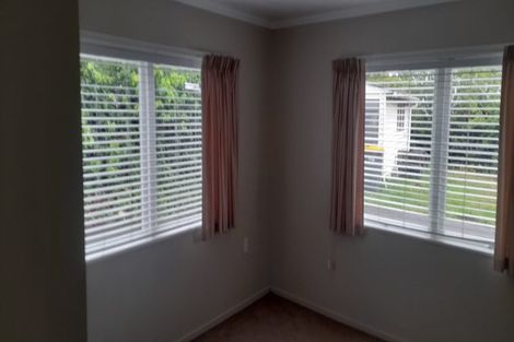 Photo of property in 99 Coronation Road, Hillcrest, Auckland, 0627