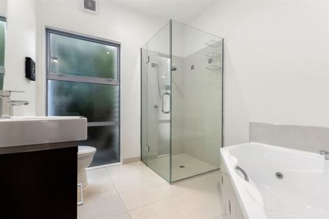 Photo of property in 168d Moncks Spur Road, Mount Pleasant, Christchurch, 8081