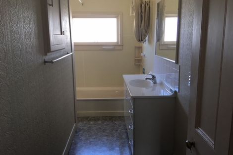 Photo of property in 4 Test Street, South Hill, Oamaru, 9400