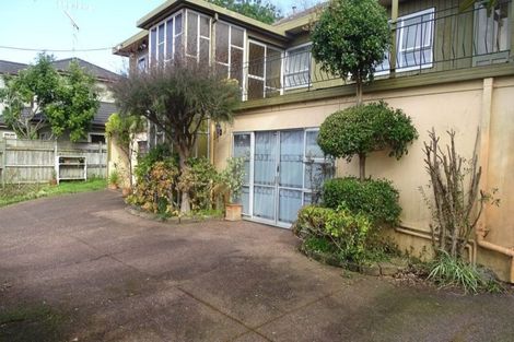 Photo of property in 8 Lanark Street, Milford, Auckland, 0620