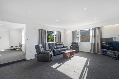 Photo of property in 1/70 Peer Street, Upper Riccarton, Christchurch, 8041
