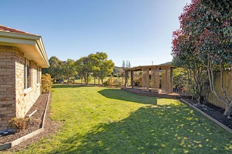 Photo of property in 23 Whiting Drive, Wakefield, 7025