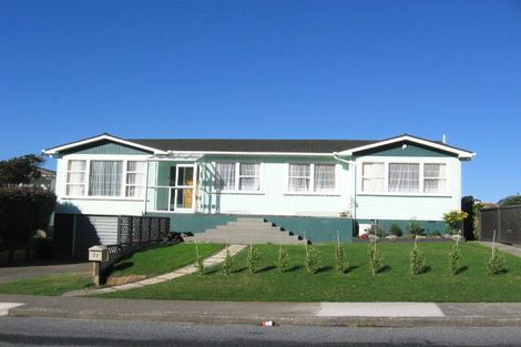 Photo of property in 27 Truscott Avenue, Johnsonville, Wellington, 6037