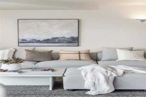 Photo of property in 2/8a Audrey Road, Takapuna, Auckland, 0620