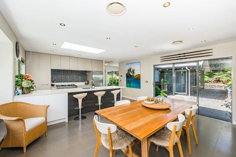 Photo of property in 4 Ferndale Drive, Waikanae, 5036