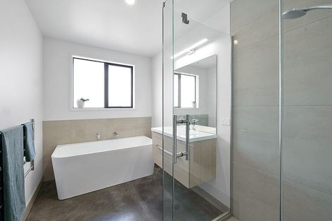 Photo of property in 10 Northpoint Way, Bell Block, New Plymouth, 4312