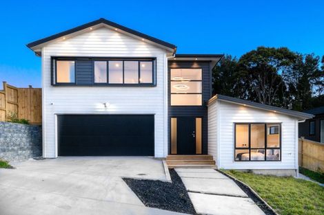 Photo of property in 124 San Valentino Drive, Henderson, Auckland, 0612