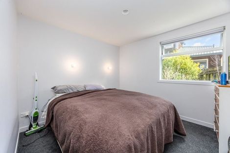 Photo of property in 18 Zita Avenue, Matakatia, Whangaparaoa, 0930