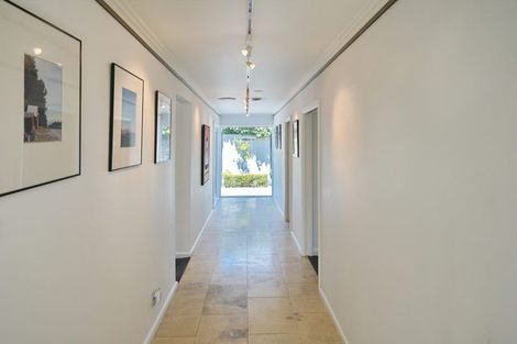 Photo of property in 17 Joyce Crescent, Ilam, Christchurch, 8041