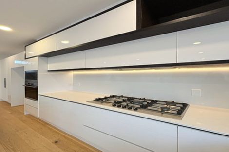 Photo of property in 7 Zara Court, Windsor Park, Auckland, 0632