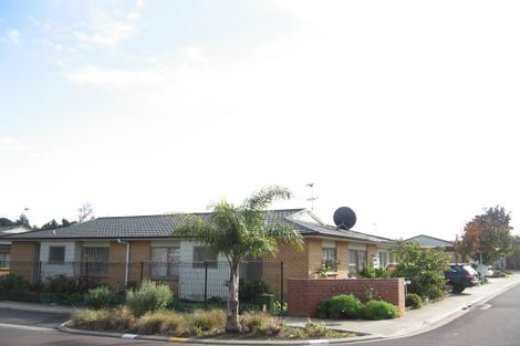 Photo of property in 1-31/7 Kevale Place, Manurewa, Auckland, 2102