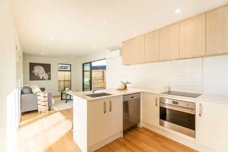 Photo of property in 2/27 Vogel Street, Richmond, Christchurch, 8013