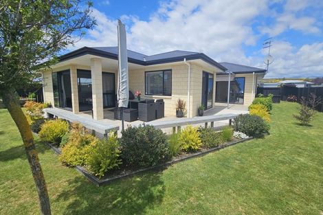 Photo of property in 10 Wai Matangi Place, Motuoapa, Turangi, 3382